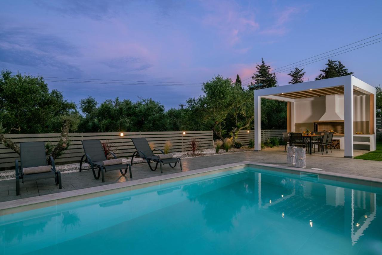 Valentino Luxury Villa Plános Eksteriør bilde